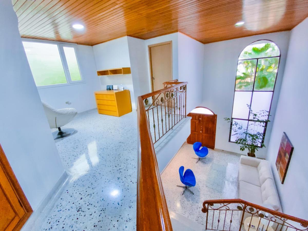 Hotel Dann Carlton Barranquilla Y Centro De Convenciones Kültér fotó Interior of the house