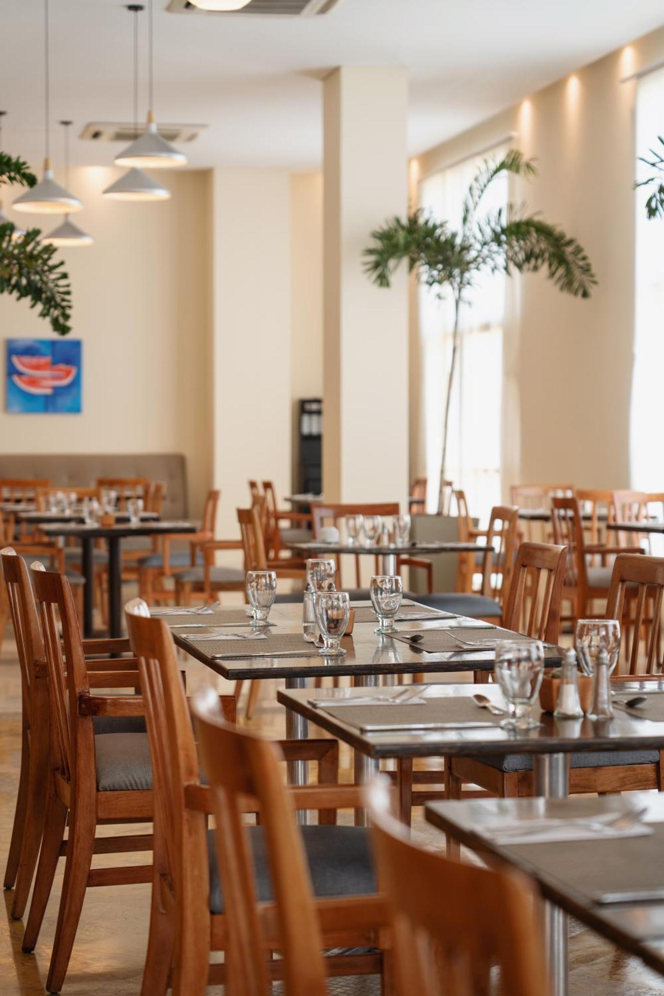 Hotel Dann Carlton Barranquilla Y Centro De Convenciones Kültér fotó Restaurant