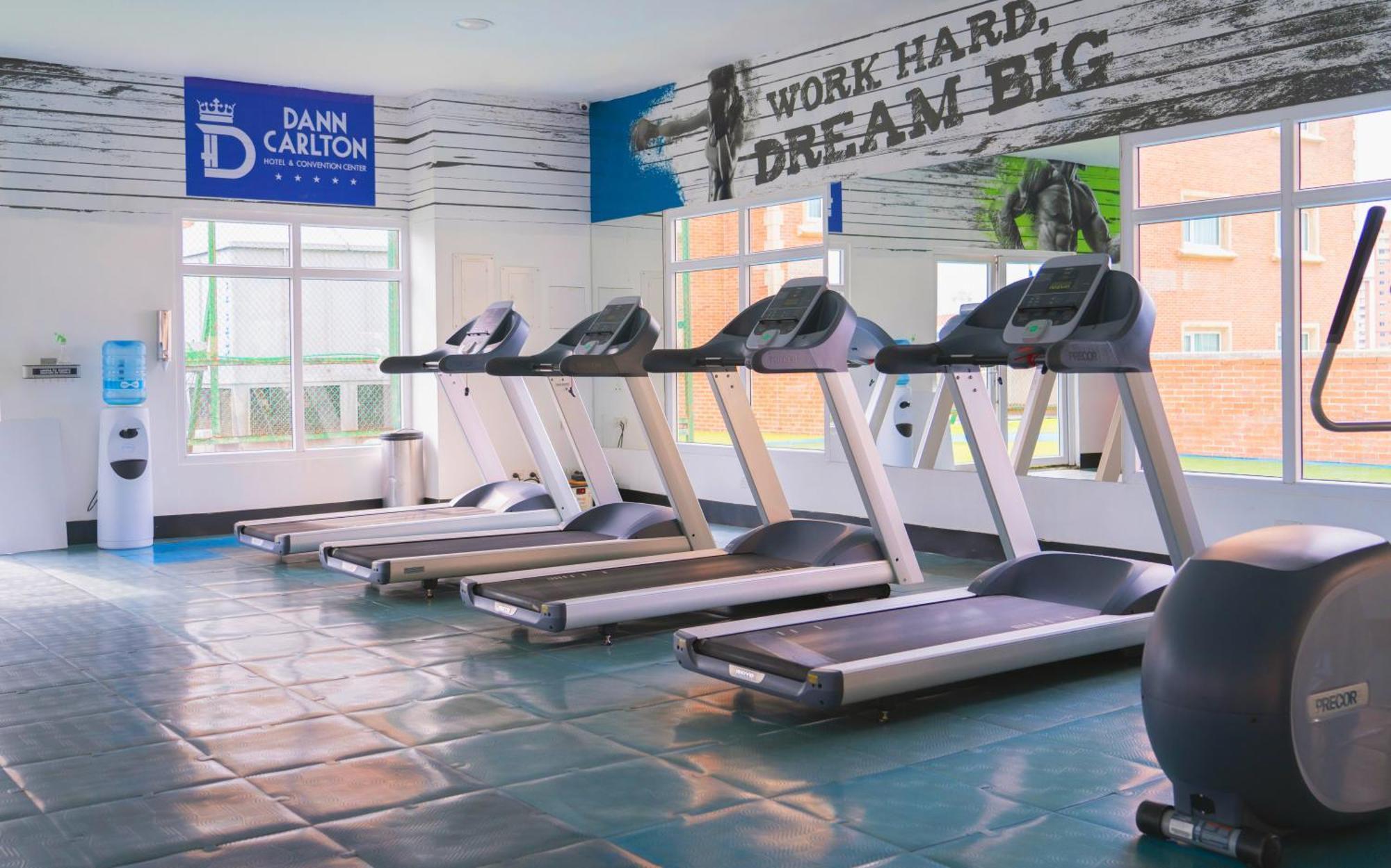 Hotel Dann Carlton Barranquilla Y Centro De Convenciones Kültér fotó The gym at the Dan Carlton Hotel
